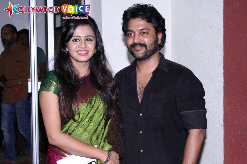 kollywoodvoice's tweet photo. #KadavulIrukaanKumaru Teaser Launch Stills Gallery https://t.co/Dh9LhXsRL1 #kik #KIKTeaser #kiklocalteaser https://t.co/kgG4UI3APN