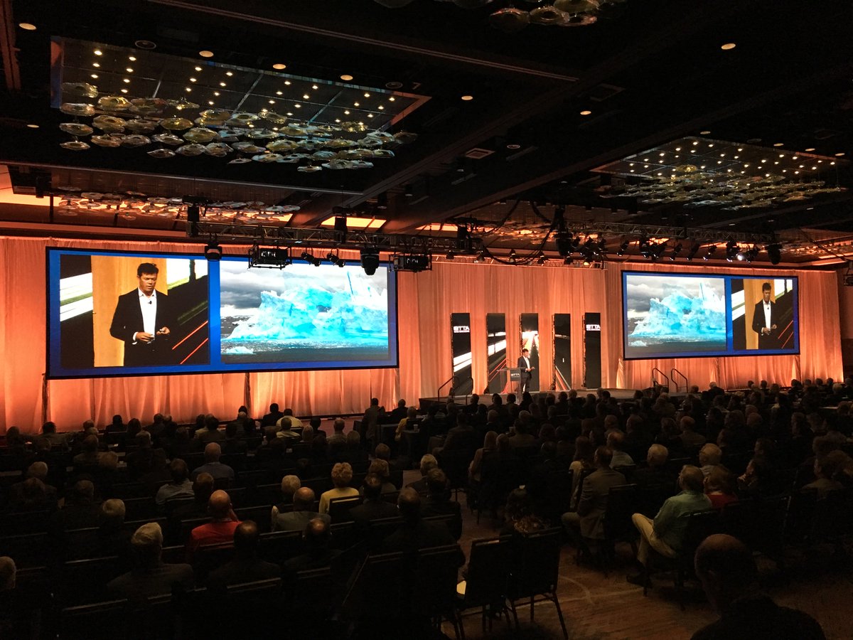 crescentevents2's tweet photo. Awesome show with the International Bridge, Tunnel and Turnpike Association! #IBTTA #CrescentEventProductions https://t.co/BxQ2Iq6Hq2