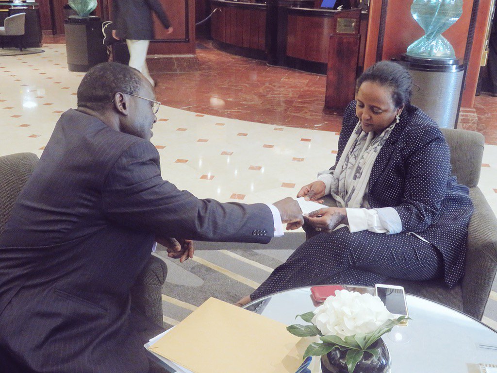 AMB_A_Mohammed's tweet photo. Held a briefing session with Ministry &amp; Kenya’s High Commission officials in UK https://t.co/GSrOPG6n4w