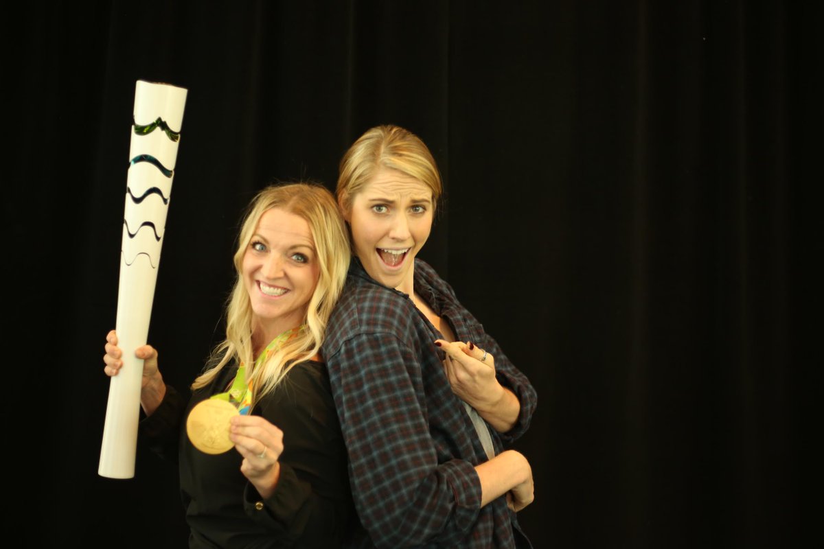 howdoesshe's tweet photo. Feeling honored to be meeting Olympic Gold Medalist Missy Franklin today! @minutemaid #doingood #iworkwithcoke #ad https://t.co/YxPRcoUqyD
