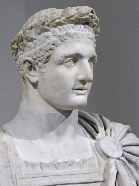 whencyclopedia's tweet photo. Today in #history: Domitian becomes Roman Emperor after the death of his brother Titus.  (81 CE) #OTD https://t.co/HzvPPyIf4k