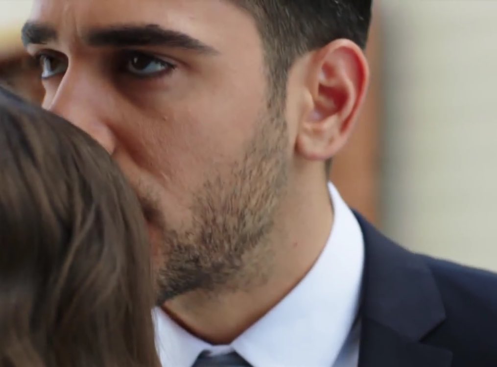 naz_pinar99's tweet photo. En güzel aşk..✨❤️ #NesKad #NerMac #FatihHarbiye #neslihanatagüldoğulu #kadirdoğulu @kadirdogulu @neslihanatagul 🙈🙈 https://t.co/jmKyRMtj32