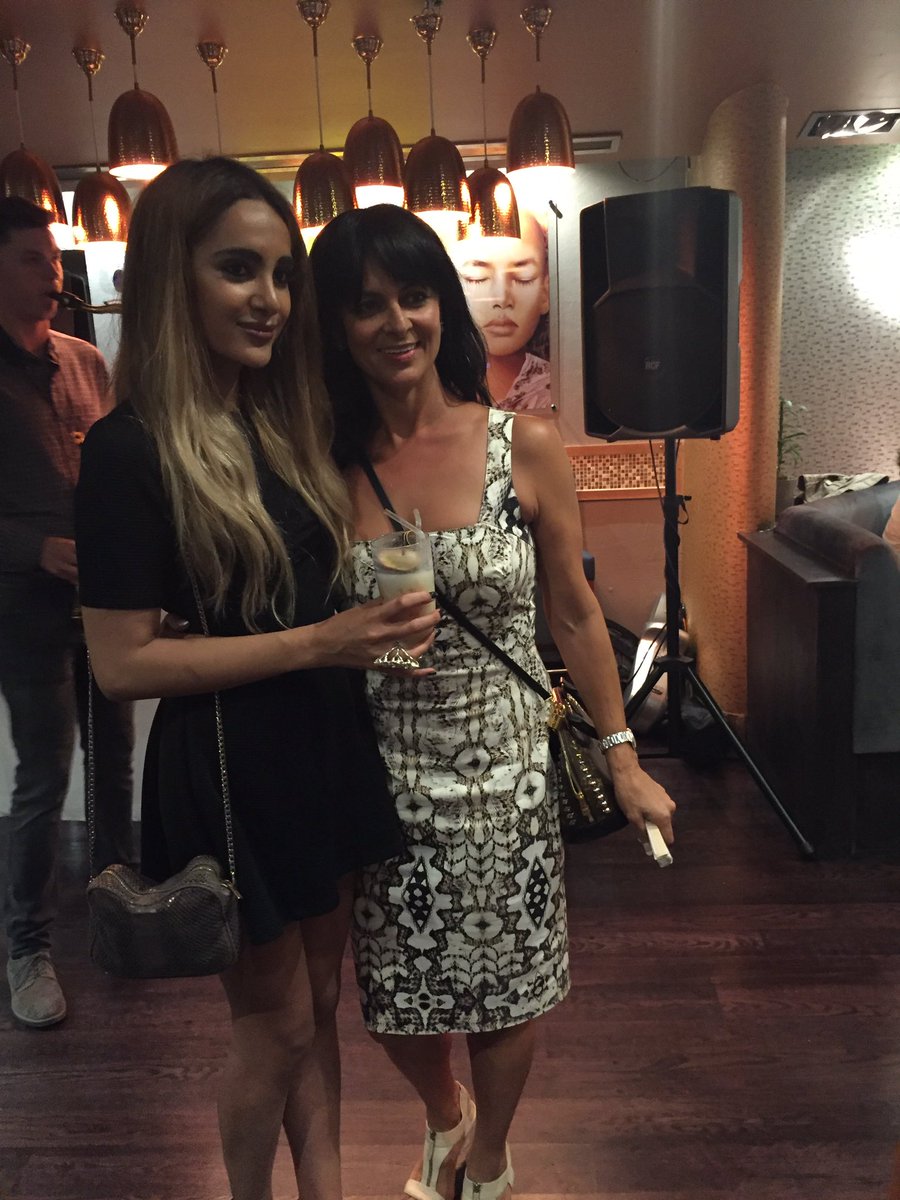 ZenMetroBham's tweet photo. We love happy faces #zenVIP #zenMetro https://t.co/CFIf22F8Dh