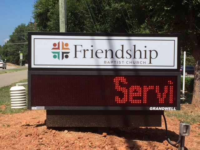 PattyW_Writer's tweet image. A big Thank You to #friendshipbaptistchurch &amp;amp; School for their recent 
sign purchases! Check out their #LEDMonument