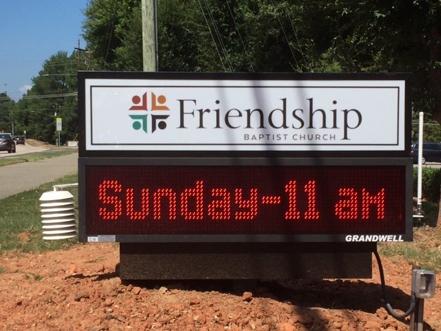 PattyW_Writer's tweet image. A big Thank You to #friendshipbaptistchurch &amp;amp; School for their recent 
sign purchases! Check out their #LEDMonument