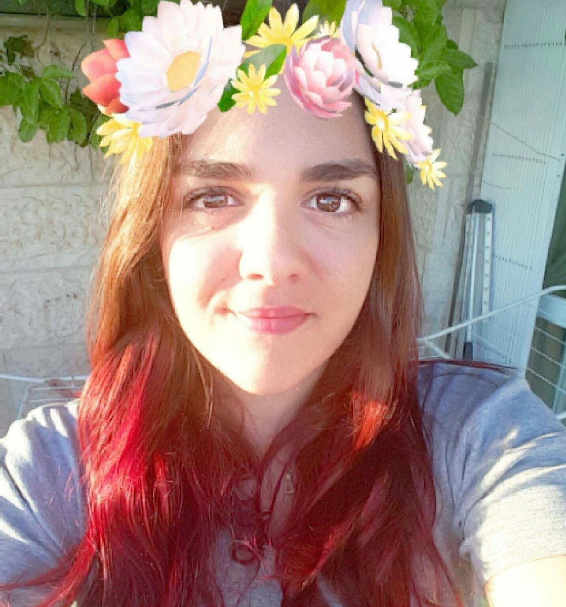 GalBardugo's tweet photo. #snapchat #love #RT https://t.co/pnpMGIKwFg