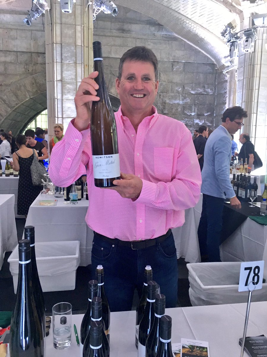 emilylbain_'s tweet photo. @Dean_Hewitson of Hewitson Wines with the biggest bottle of Riesling I've ever seen @WildmanWines #wildmanwines https://t.co/jZzEdG6uYk