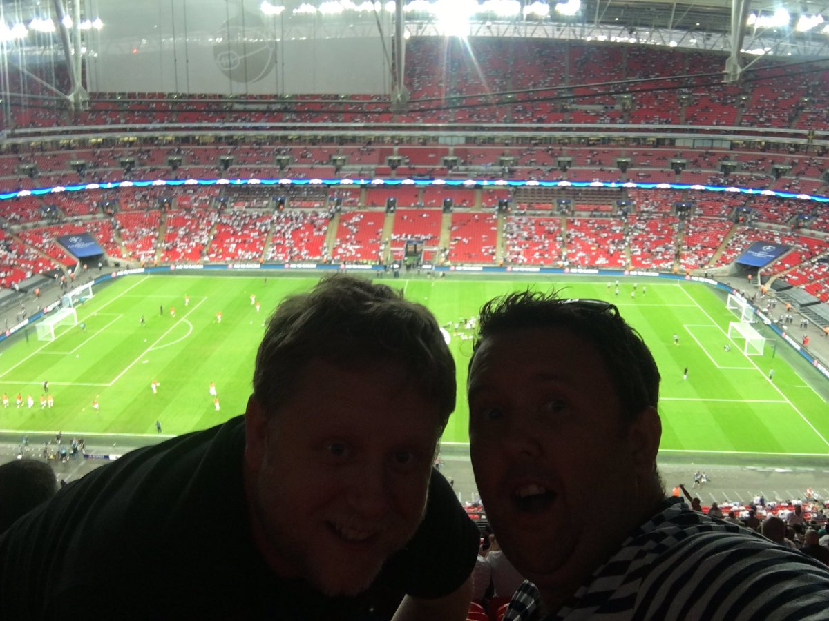 The stage is set...come on! #Spursatwembley #COYS