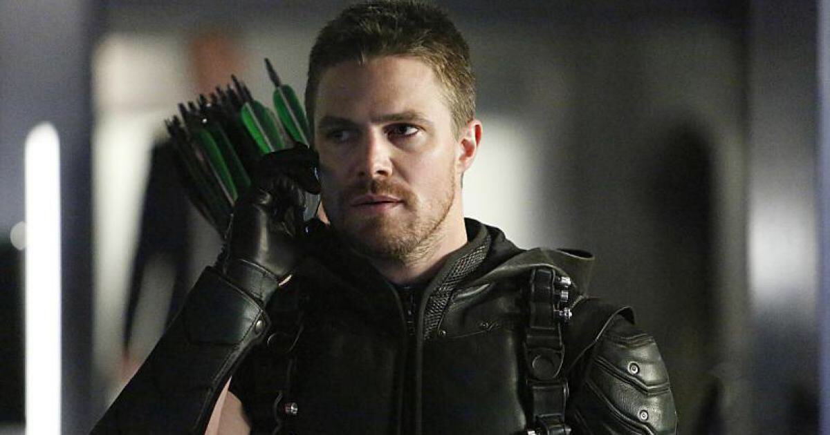 fleurypages's tweet photo. oliver queen (arrow) 
- selfless
- doesn't need superpowers
- suffers from ptsd
- prob needs a hug
- A FUCKING HERO https://t.co/bx4tojtF7g