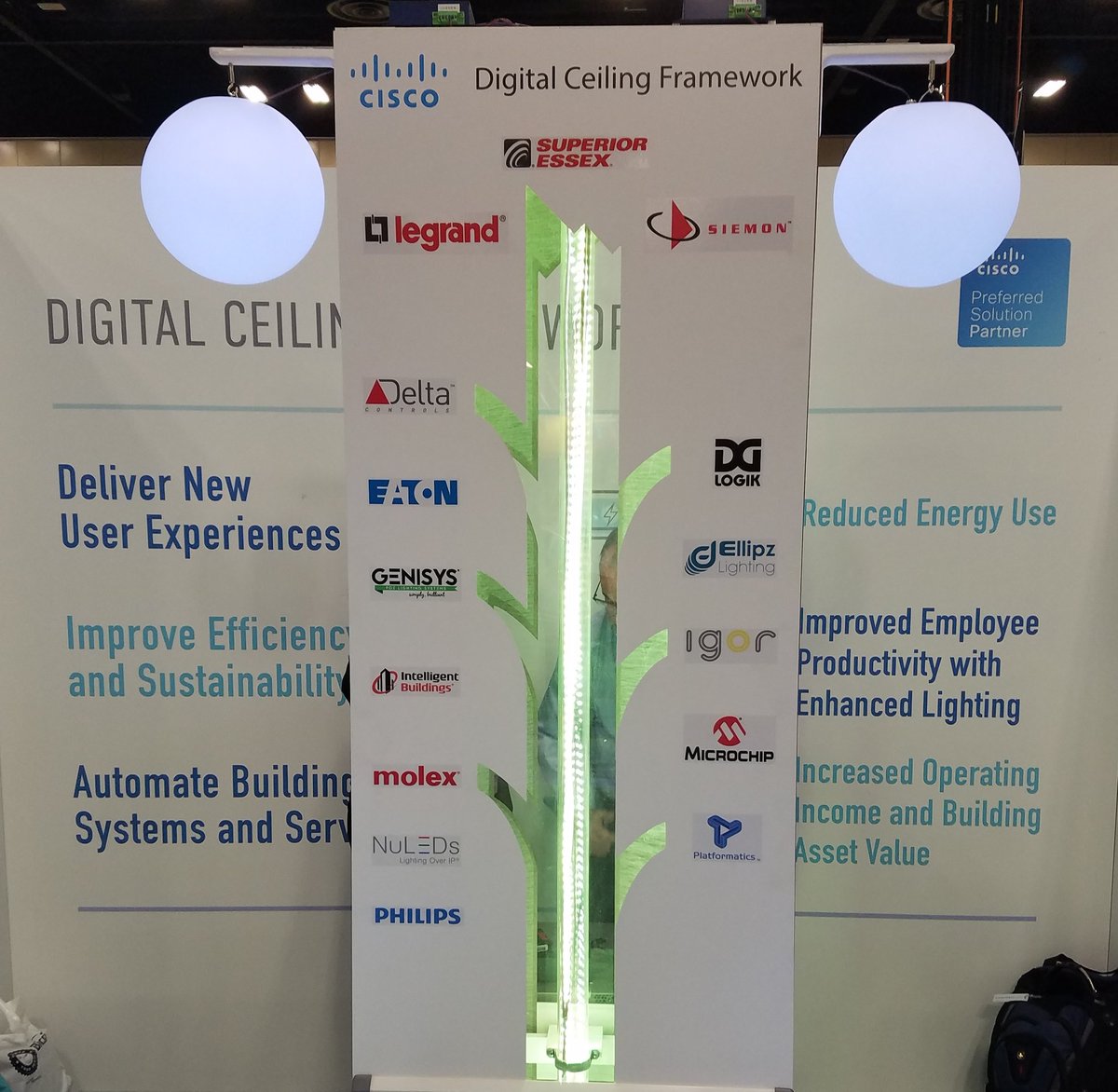 petergjones's tweet photo. Hey @CiscoDigital @Cisco I just saw #DigitalCeiling #CiscoDigital at #FallBICSI @BICSI https://t.co/pwhVEDZbvU