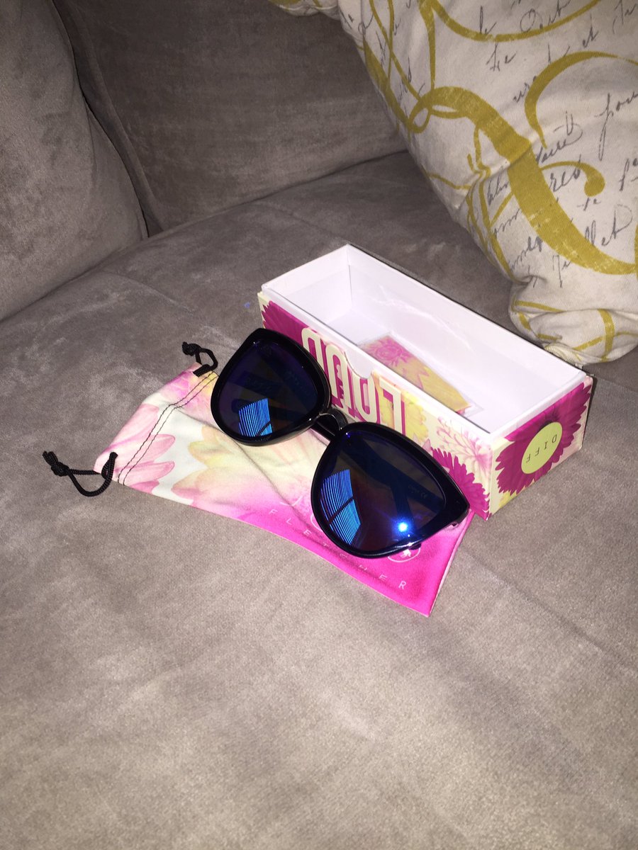 Got these bad boys in the mail today. I'm so freaking obsessed 😍😍😍 <a href="/JoelleFletcher/">JoJo Fletcher</a>