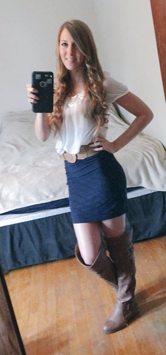 KatLaVon's tweet image. Gunna love gettin to do this everyday 😘 #Interview2