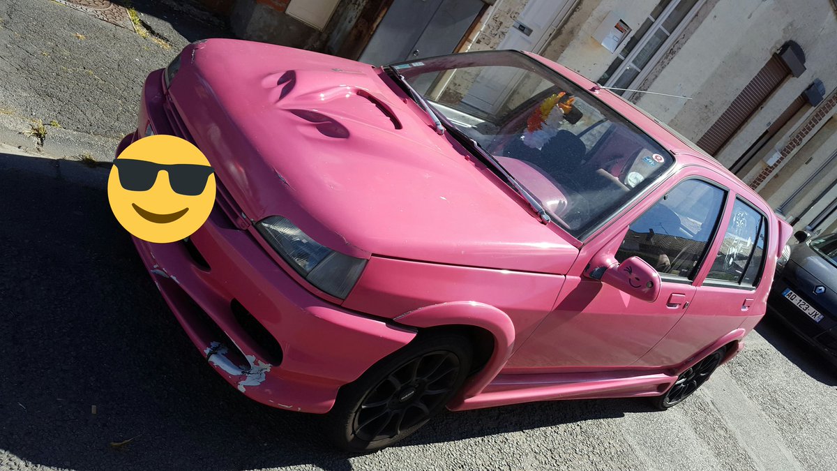 delbecq79's tweet photo. J'en es une pour 300 balle si tu veut lol #TPMP https://t.co/ylFChdV0LG