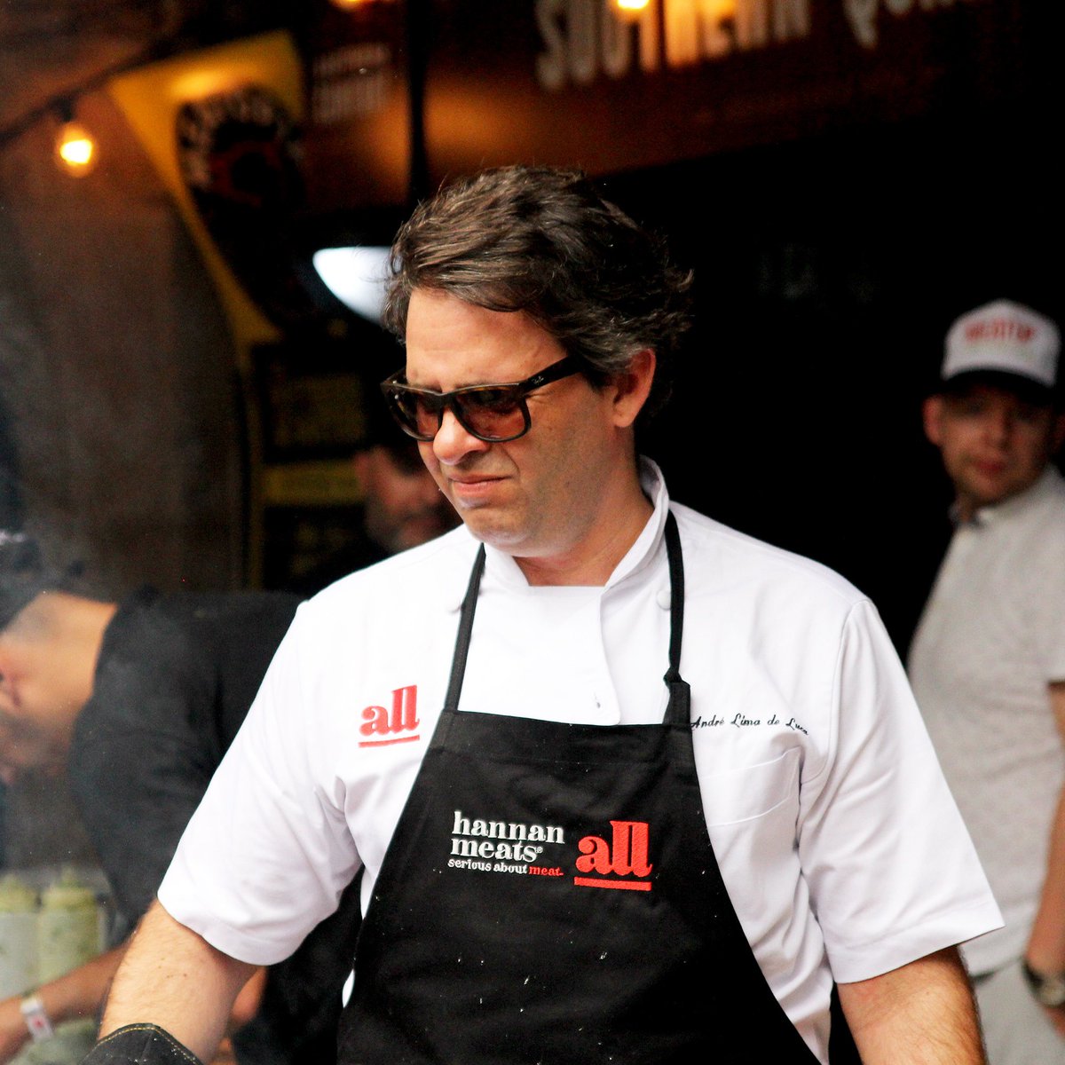 MeatopiaUK's tweet photo. The legend that is @andreldeluca gracing the #Meatopia2016 stage... https://t.co/dnAApV6TLl