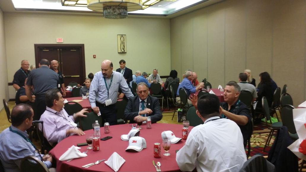 conversource's tweet photo. Conversource and Daetwyler guests enjoy a relaxing lunch together #LabelEXPO16 https://t.co/gtayO0pemt