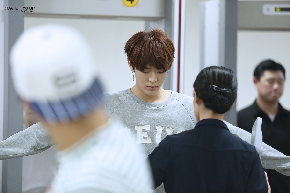 CatchYuUp1995's tweet photo. 검사해주신 분 저 ㅠㅠ 검...사해 주신 ㅜ #유타 #YUTA #ゆうた #NCT127 💕💕 https://t.co/gdxuByceRB