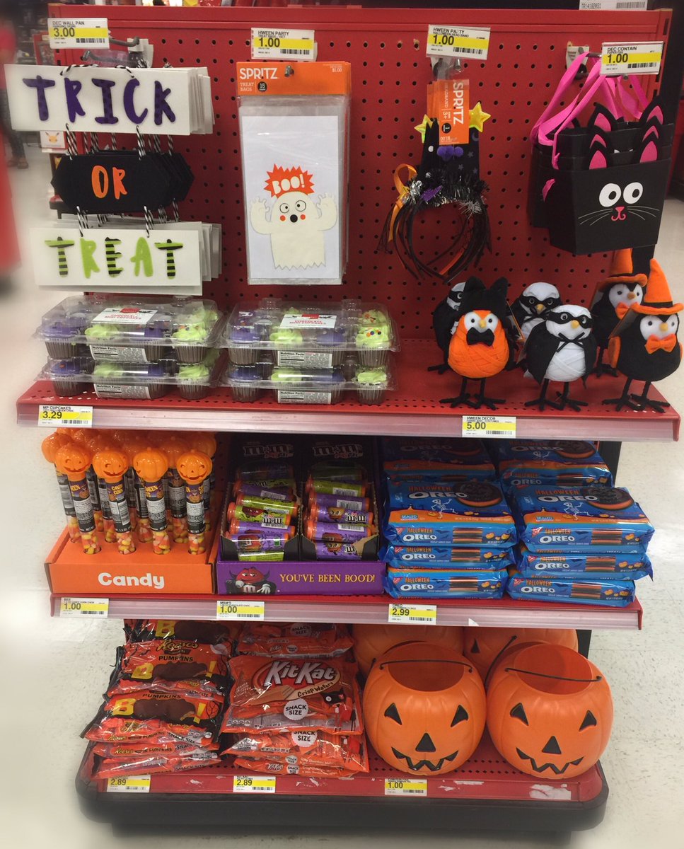CypressTarget's tweet photo. Getting ready for Halloween?? We got you! Get your trick-or-treat on! #Target #229 #gsadana #bebold https://t.co/zlRu1j8mmB