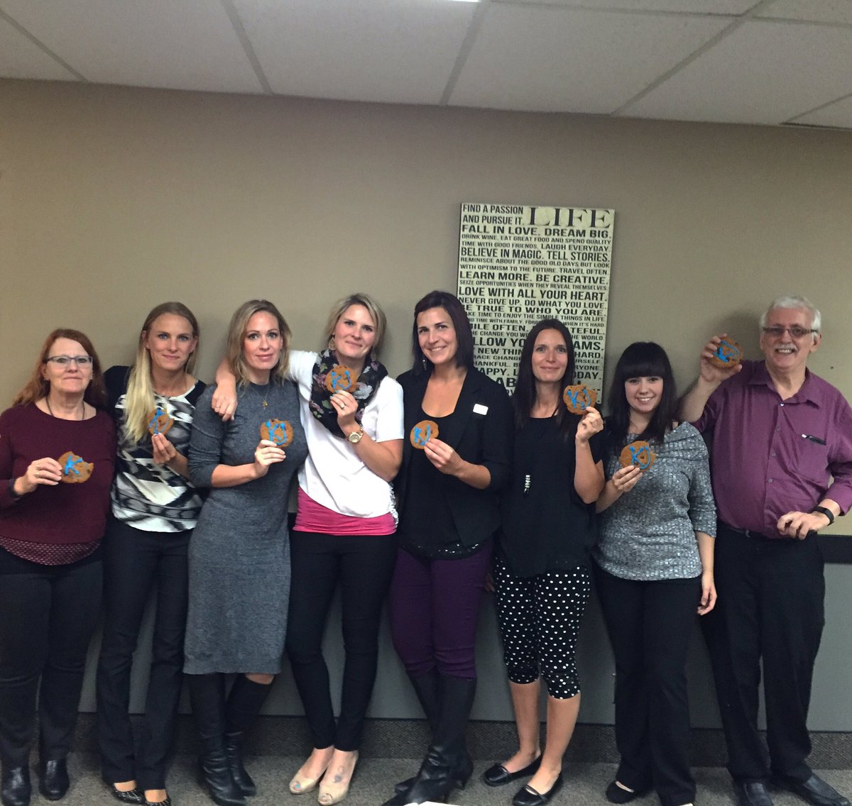 We got our <a href="/KimJohnston/">KJohnstonMH</a> #smilecookie today. Sorry @RadioVixxen #medhat