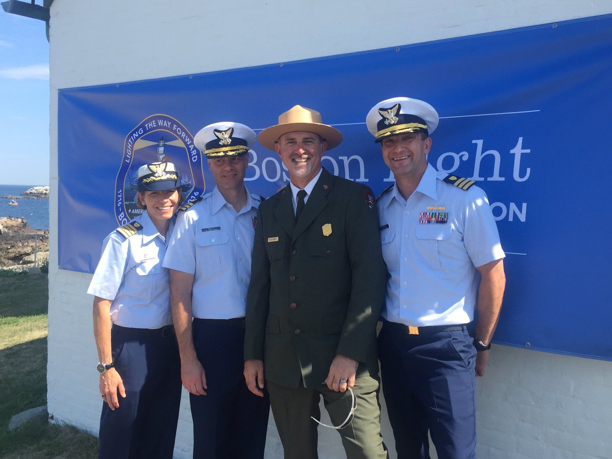 YourIslandPark's tweet photo. Special thanks to our partners at the @USCG for 300 years of service at Boston Light. #AmericasFirstLighthouse https://t.co/cJzONg1HRl