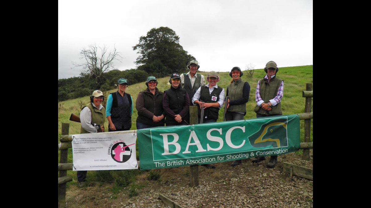 CornwallLadyGun's tweet photo. #JoinUs #SimulatedShoot 30/09/16 @BASCSW @BascLadies #ladyguns #clayshooting #aimshootsmash #cornwallladyguns #fun https://t.co/iAfqMRG5GH