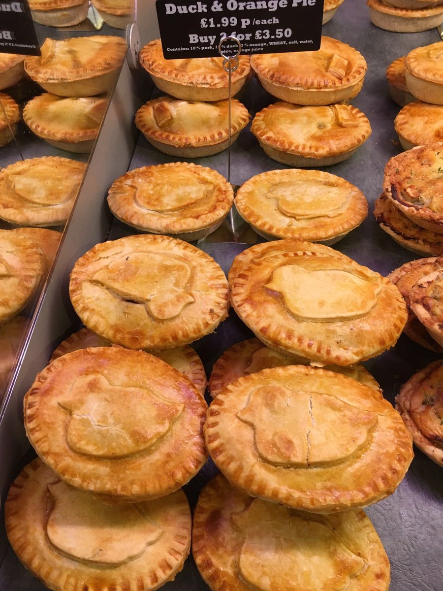 LloydMaunder's tweet photo. We have delicious #Pies in our #Tiverton deli! #Homity or #DuckAndOrange or maybe both for just ยฃ3.50! #DevonHour https://t.co/tLvkDLHcgS
