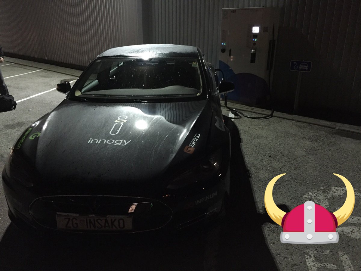 TeslaElconn1's tweet photo. Poseban pozdrav mom sinu Lukasu https://t.co/VNUnecXpXy