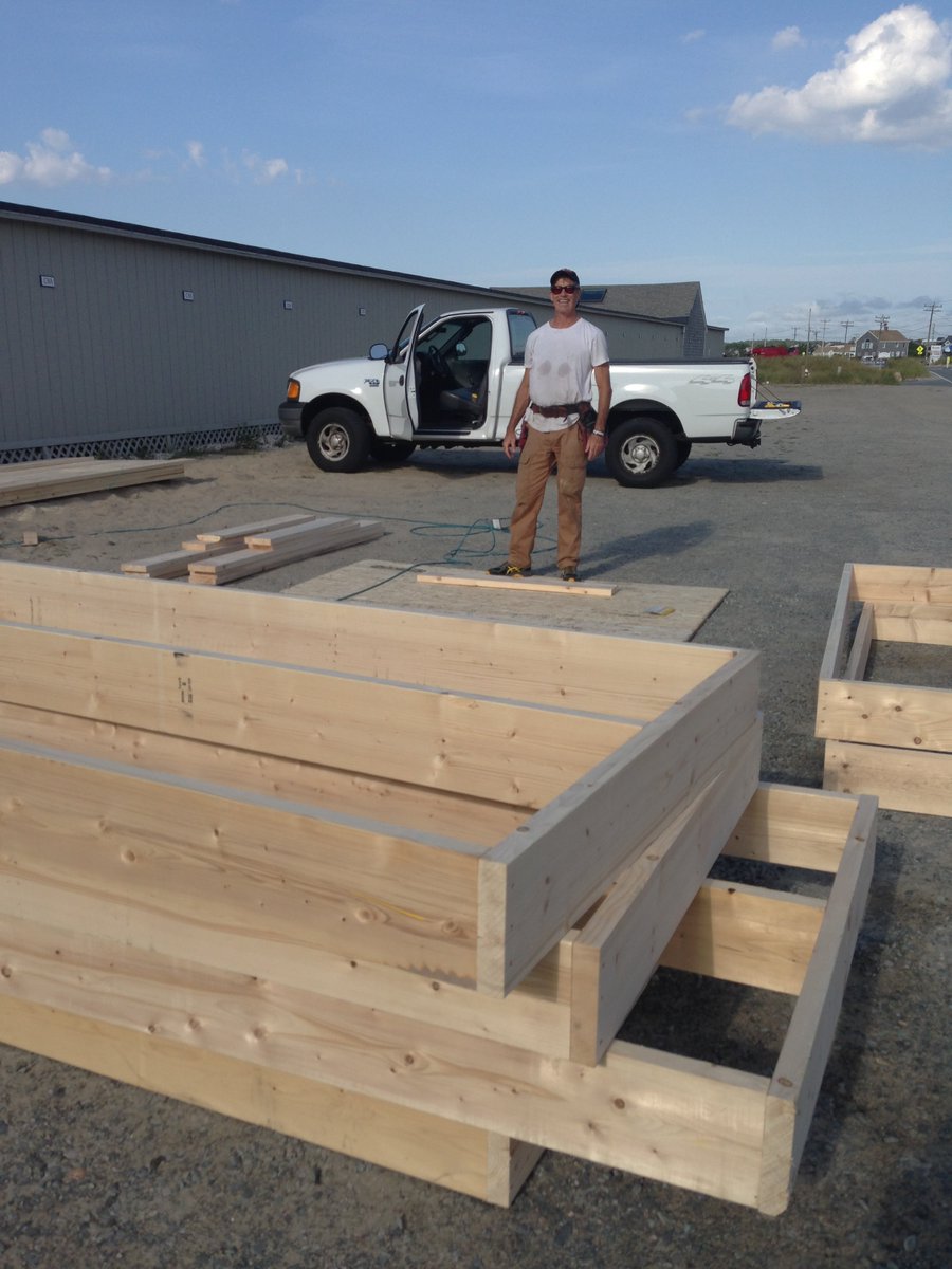 BALandTrust's tweet image. Building the stage for the fantastic bands performing this weekend @YellowdogFest! Buy or donate your tickets now!