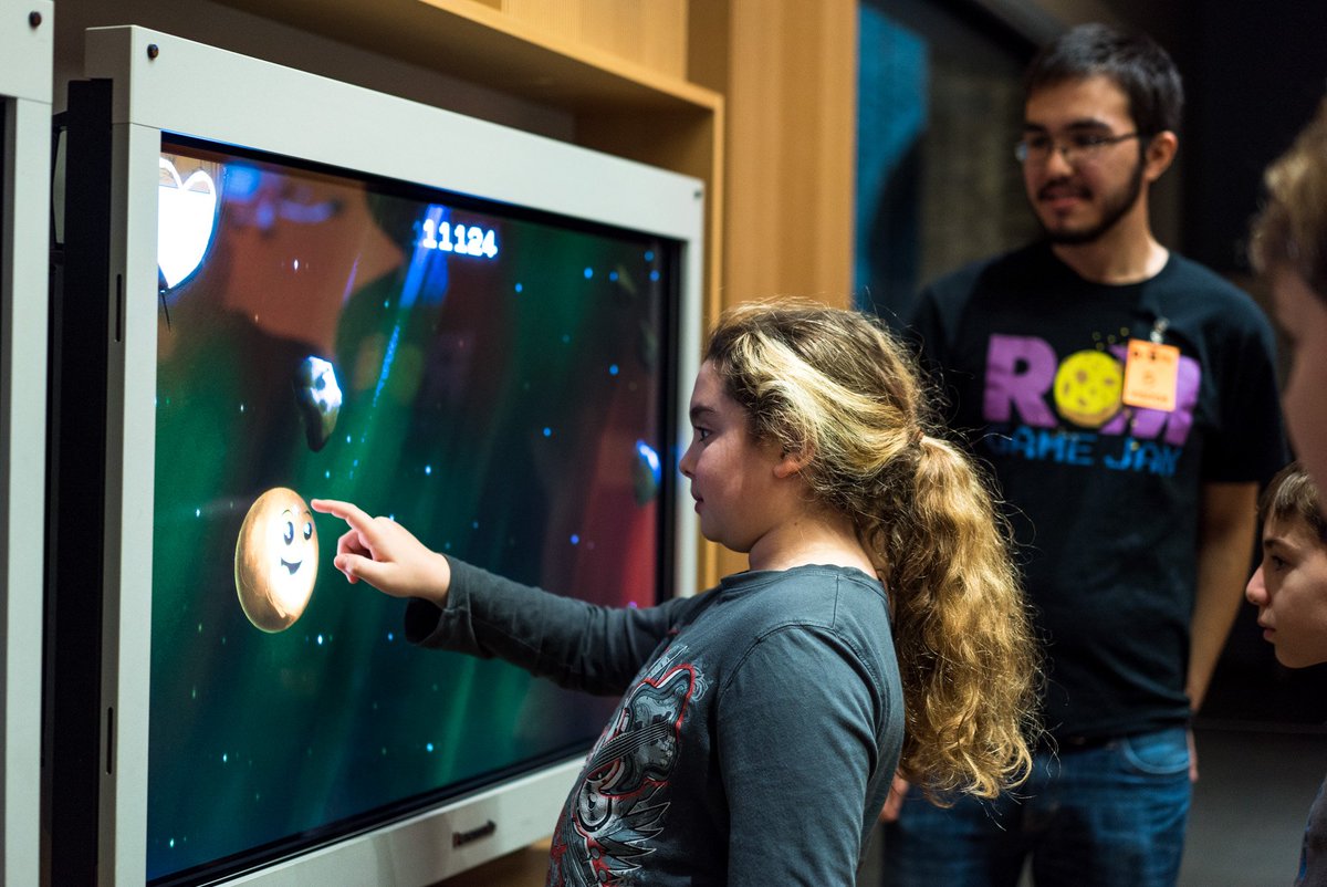 Spongelab's tweet photo. Last year's #ROMgamejam games being enjoyed! #SpongeLab
This year's? Friday Sept 16-18th. pic via @staceyleekerr https://t.co/ff4SBu8moy