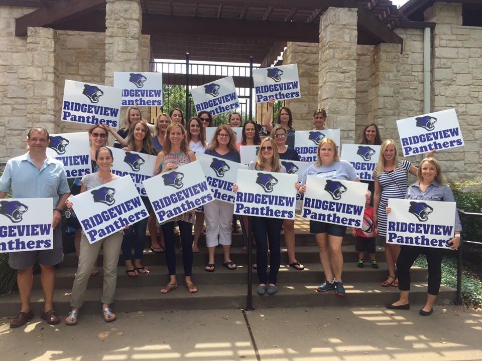 thejklo's tweet photo. OakBluff &amp; Forest Ridge are ready to fight the rezoning @RoundRockISD https://t.co/NzDyd1eO7M