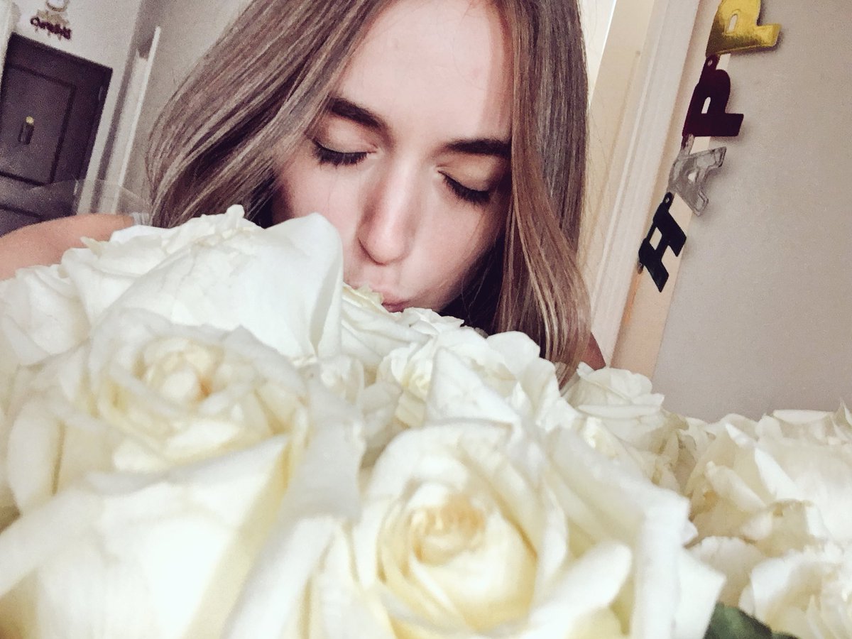 Stasha Yatchuk tweet media