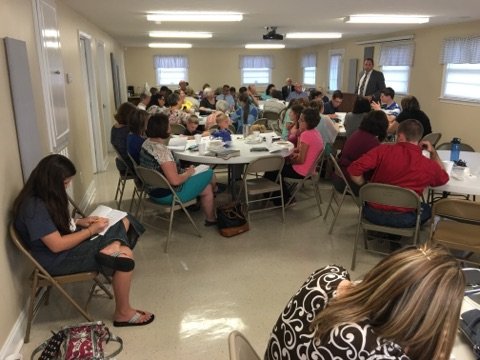 Seth_Hon's tweet photo. Great first night of our @GBCColumbus 4thevalley soul winning class! 52 in attendance. #soulconscience https://t.co/gXkJwaz0bl