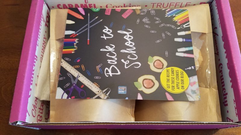 MyLifeInBites's tweet photo. Treatsie - August box - 
 https://t.co/9Gh7tD2OvV https://t.co/8ywwMXyH4G