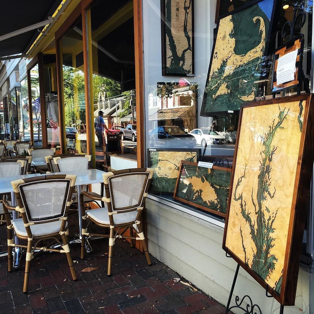 twisttravelmag's tweet photo. On the hunt for the best shops in St. Michaels, Maryland this afternoon. #Maryland #stmich… https://t.co/duTk6oAwdI https://t.co/CuthHcsQ0j