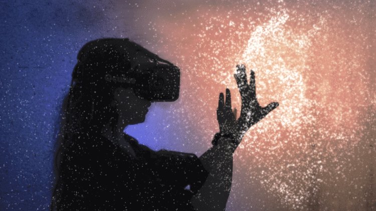 "2016 is the year of virtual reality," said someone, we're sure. #TIFF16's got VR this week: tiff.net/events/pop-vr-…