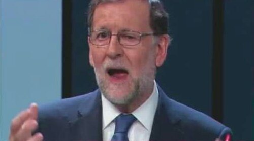 CeroCorrupcio's tweet photo. La carabquemse le quedo a @marianorajoy despues de que @ritabarbera le dijera que se quedaba con el #Escaño https://t.co/vXV6K1En7c