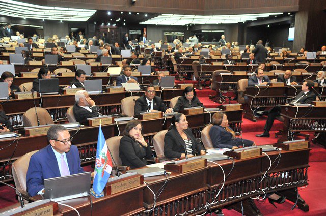 Diputados aprueban resolución de felicitación a Colombia por acuerdo de paz con las FARC -  elmunicipal.com.do/?p=7747