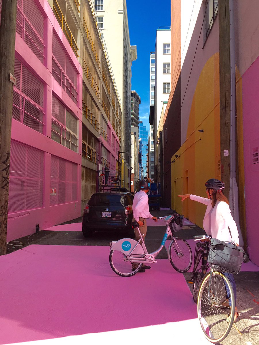 WorldofWalas's tweet photo. "@PPS_Placemaking: #Vancouver is turning pink for the #PlacemakingWeek #PopCrawl https://t.co/0A11ZZO3aW"
