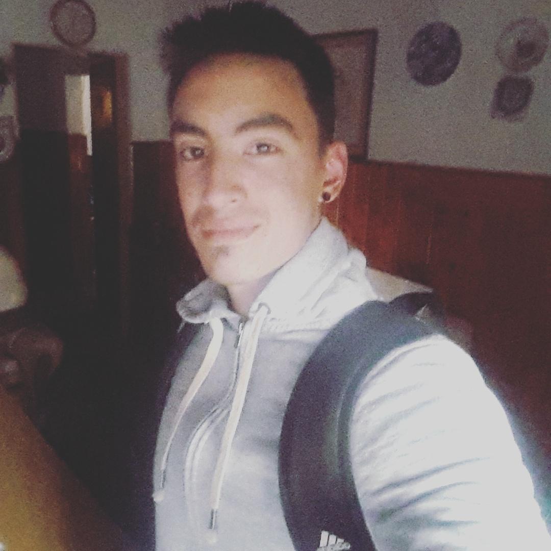 Goniii2's tweet photo. Hooooy se vuelveee a entrenaaar 💪😒😒 https://t.co/XyaF7UZ4TY