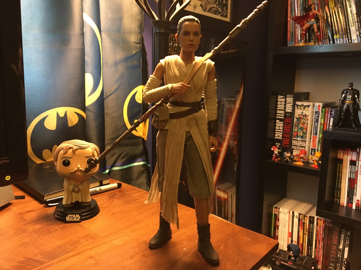 hot toys rey and bb8
