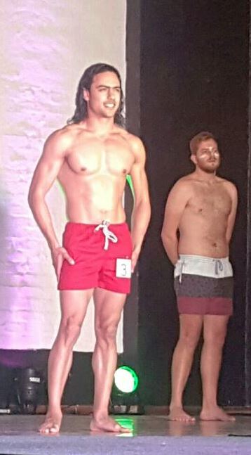 jlee_jllc's tweet photo. #fitness payed off #fitfam #malemodel #swimwear #teamcput #fashiontrends #Versatile #Baywatch OUT ;) https://t.co/TYuxxPDgyC