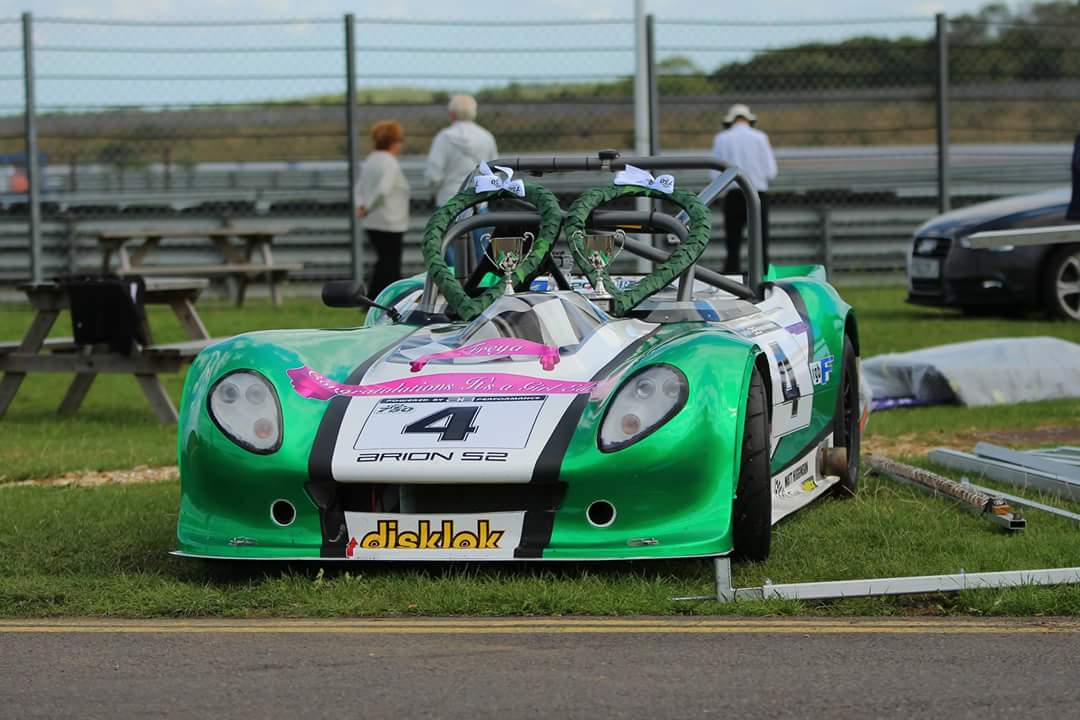 matthiggo1983's tweet photo. @750MotorClub #Disklok RGB Champions 2016! Mega team effort by @AB_Performance with the awesome #ArionS2 #classF https://t.co/YoXgvBYfA9