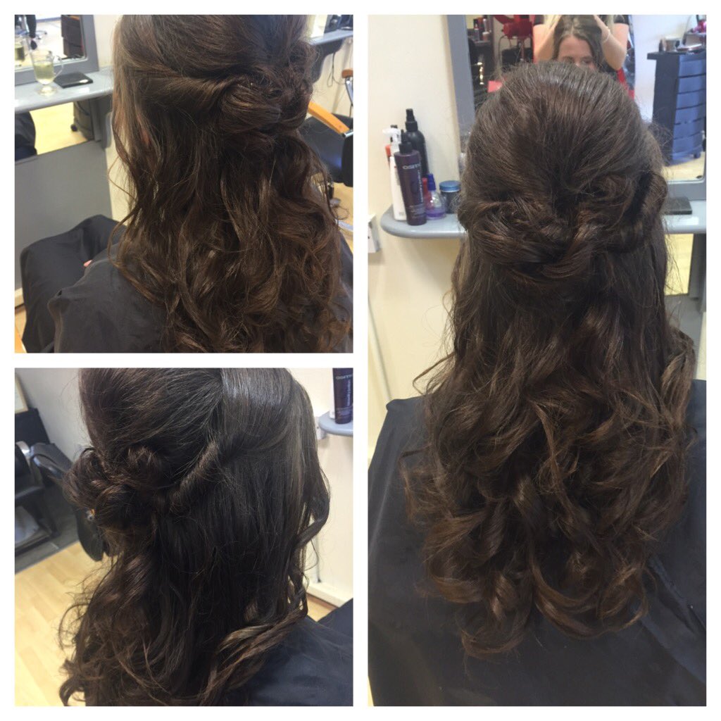 reddzwestcalder's tweet photo. #wedding #party #hairup #updo's #hairby Amy &amp; Colette @CapitalHair @SalonServicesUK #bride #bridesmaid #motb 😍😍 https://t.co/catWHlvpvs