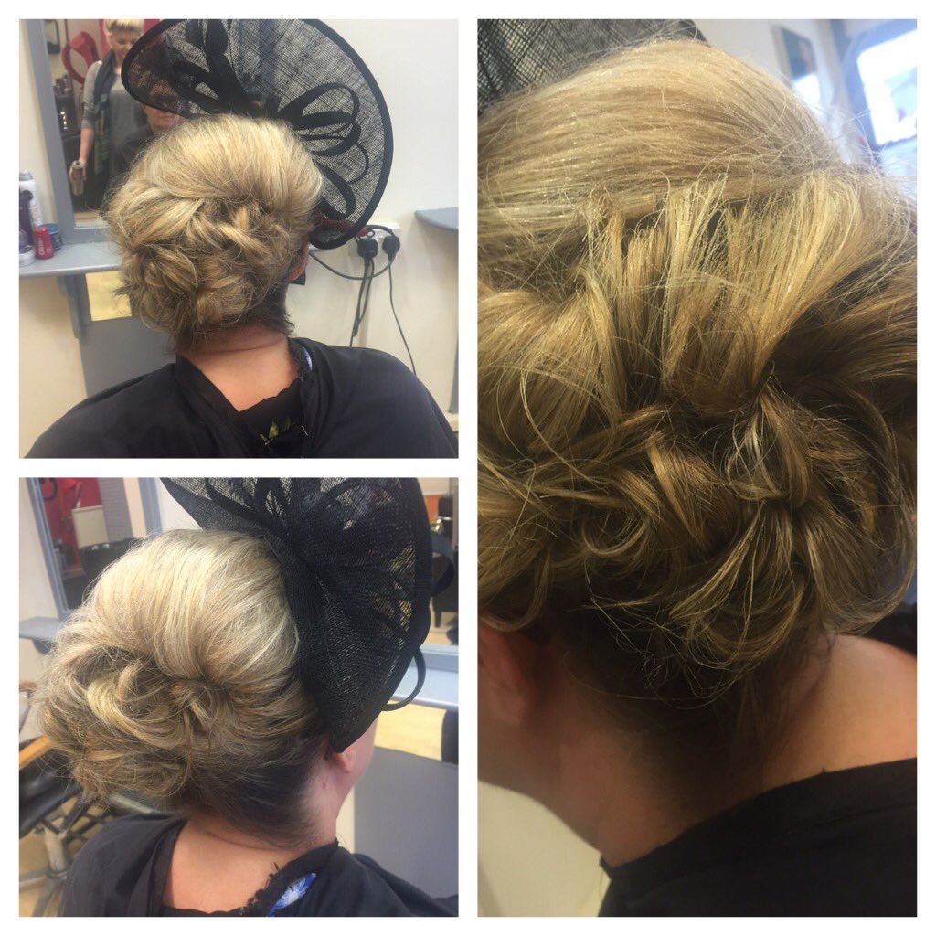 reddzwestcalder's tweet photo. #wedding #party #hairup #updo's #hairby Amy &amp; Colette @CapitalHair @SalonServicesUK #bride #bridesmaid #motb 😍😍 https://t.co/catWHlvpvs