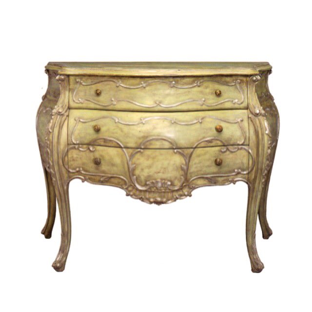 mgi_mario's tweet photo. Handcarverd Asthon Chest. 
#interiordesign #interior #details #home #homedecor #homedecoration #handcarved https://t.co/rBO78QHBDq