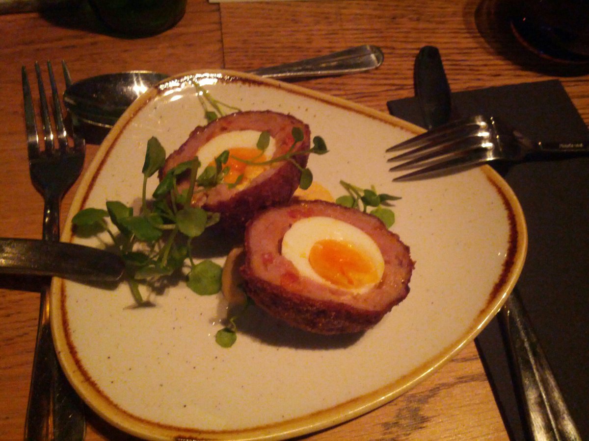 leyrer's tweet image. Great noms were had in even greater company #iconuk