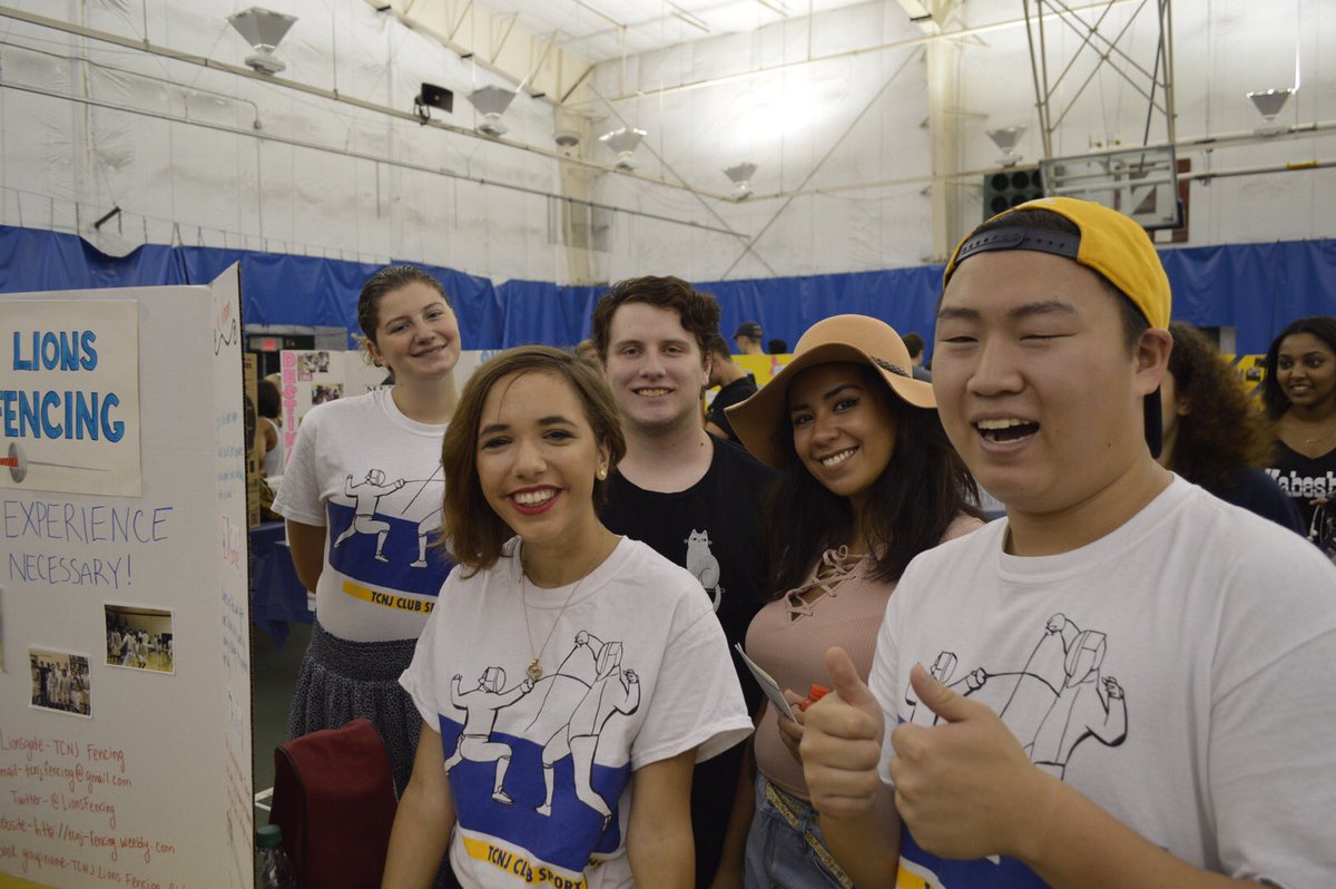LionsFencing's tweet photo. Thanks to everyone who came out to the activities fair today and signed up! https://t.co/CERpS7DiJW