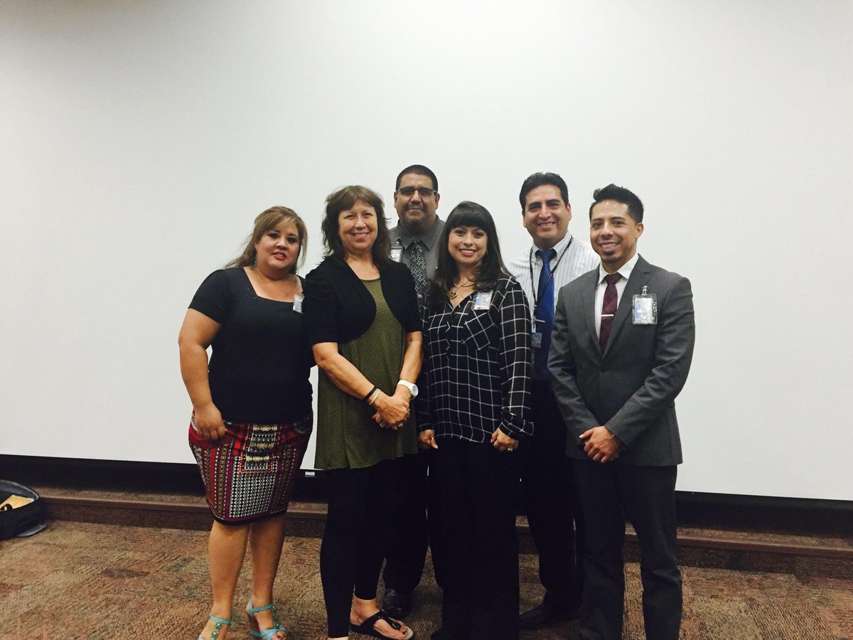 Steven_LHS's tweet image. Jo Mascorro and our great team! #SISD_SPED   #TeamSISD