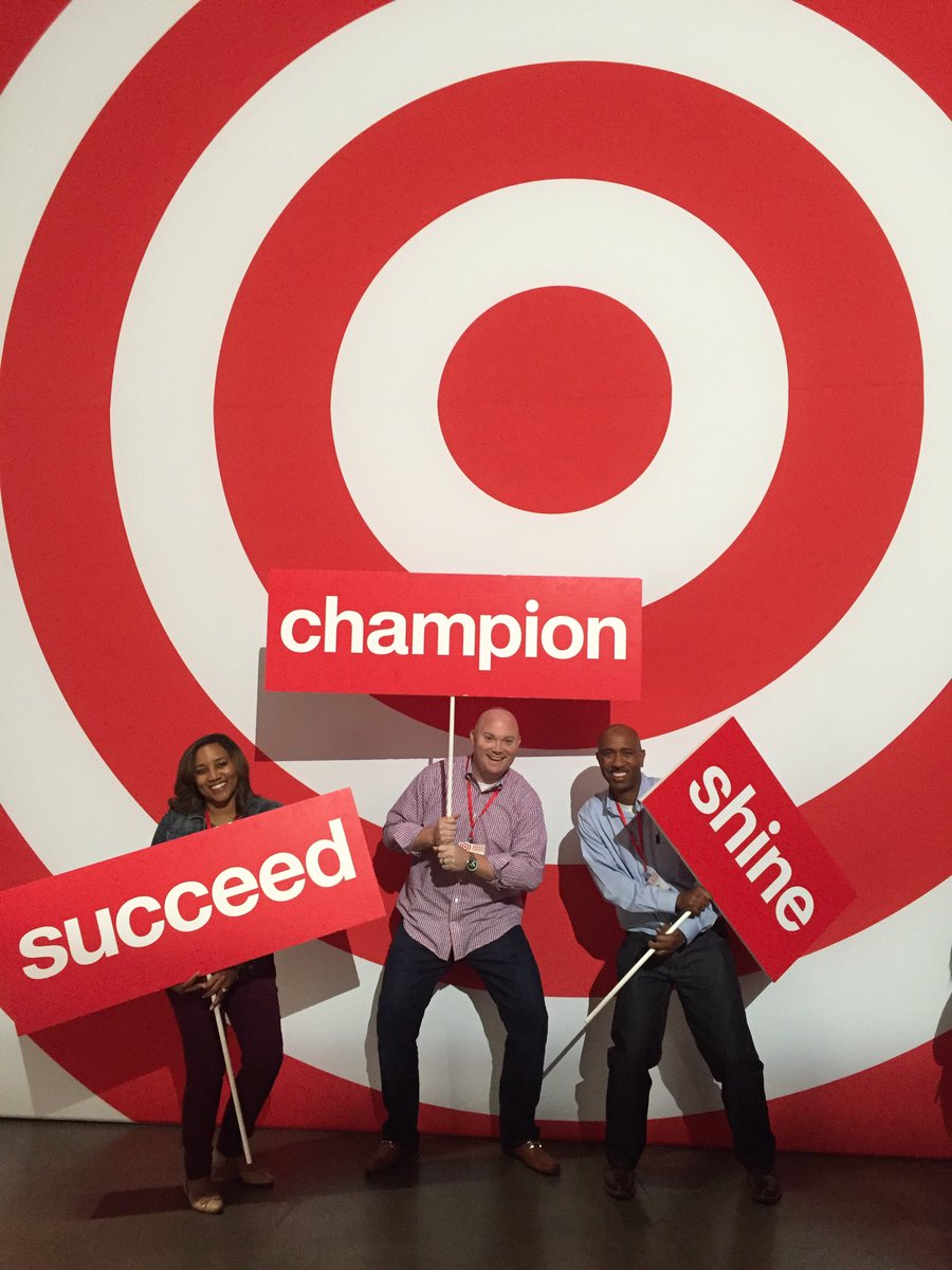 HeyyMrsThompson's tweet photo. Love my team! #FNM2016 #WeAreTarget https://t.co/zPDAYs6hjN