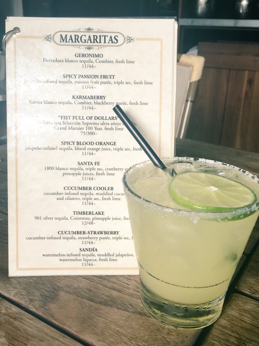 hjrossvt's tweet photo. The TIMBERLAKE~ right there in New Haven, CT 😋 #ItsAlways901 #JTFam @yuryyukikiyu https://t.co/vMVQG1sk5z
