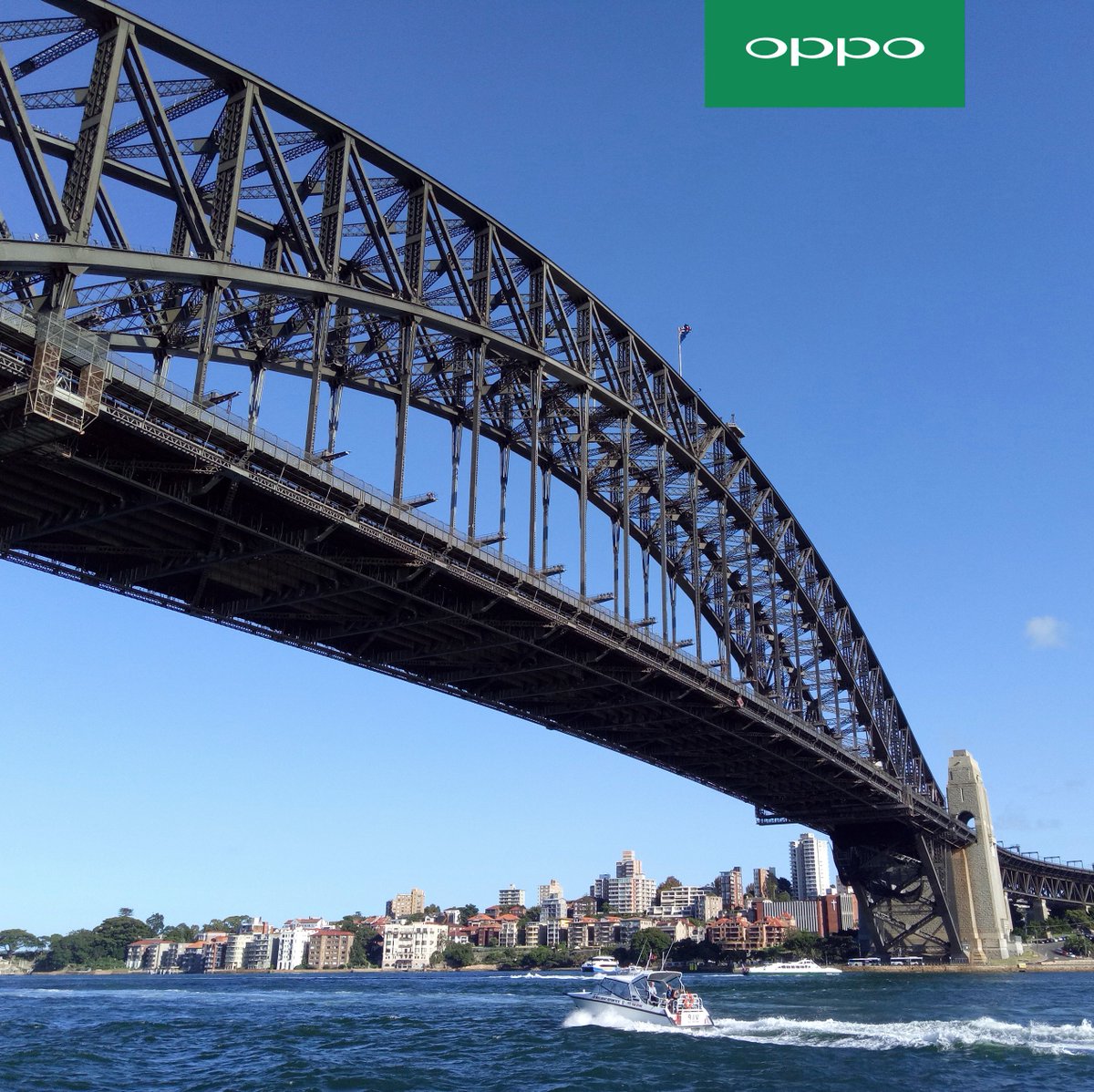 OPPOAustralia's tweet photo. The weekend is fast approaching! #OPPO #R9Plus #smartphone #shotwithOPPO #camera #16MP #HarbourBridge #Sydney https://t.co/Ldnq4Dbrpy